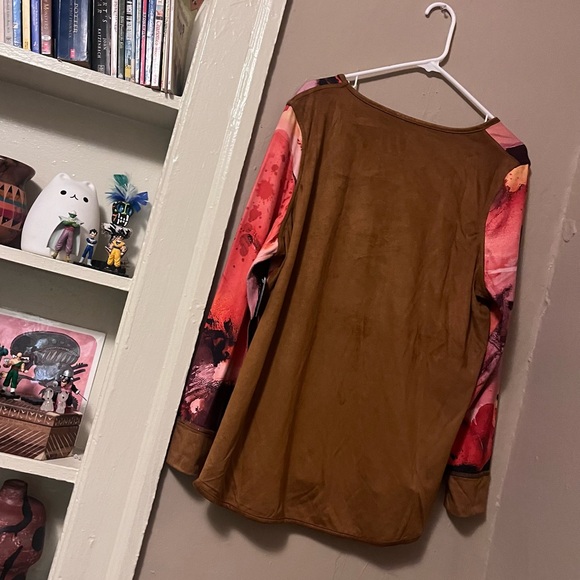 🏷️🆕🎉totw • reversible abstract print brown suede long sleeve tunic top - Picture 10 of 17